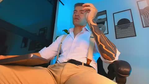alpha_dominus_ online show from July 8, 3:32 am