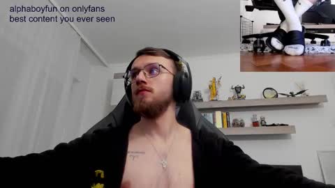 Andi online show from December 17, 4:46 pm