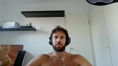 alphah_hunk online show from October 14, 3:08 pm