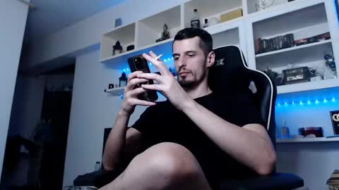 MasterTodd online show from October 12, 7:52 pm