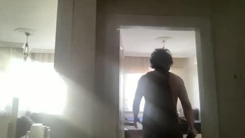 AlphAndre online show from December 7, 8:00 am