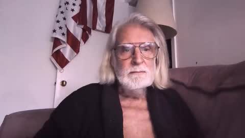 AlphaUniform online show from February 22, 5:36 pm