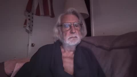 AlphaUniform online show from October 22, 11:47 am