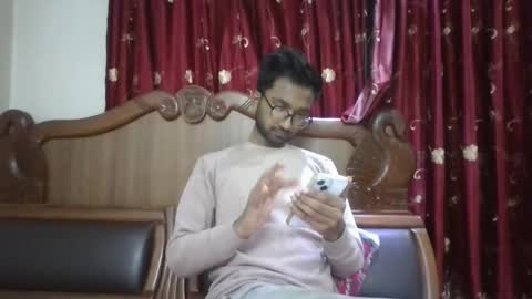 Snapshot of alvin_miler chatting on December 7, 7:54 pm alvin miler online show from December 7, 7:54 pm