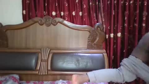 Snapshot of alvin_miler chatting on December 14, 7:36 pm alvin miler online show from December 14, 7:36 pm