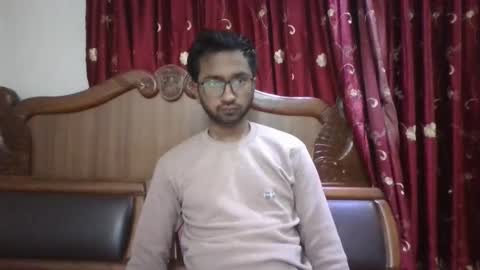 Snapshot of alvin_miler chatting on January 4, 2:14 pm alvin miler online show from January 4, 2:14 pm