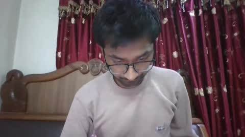 Snapshot of alvin_miler chatting on January 5, 12:42 am alvin miler online show from January 5, 12:42 am