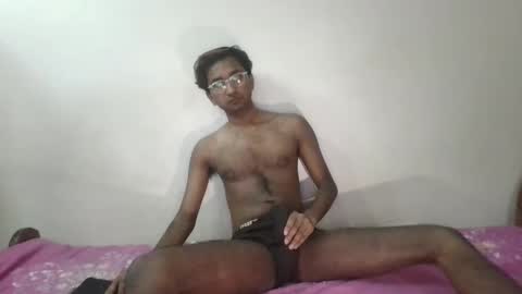 Snapshot of alvin_miler chatting on October 4, 7:13 am alvin miler online show from October 4, 7:13 am
