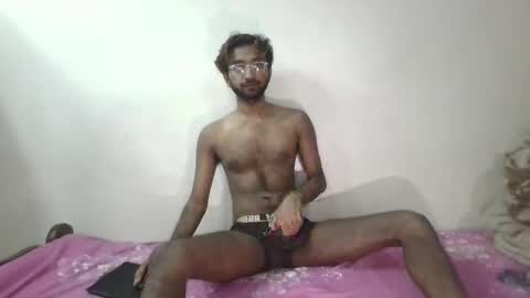 Snapshot of alvin_miler chatting on September 29, 7:43 pm alvin miler online show from September 29, 7:43 pm
