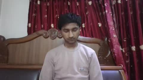 Snapshot of alvin_miler chatting on February 17, 12:48 pm alvin miler online show from February 17, 12:48 pm
