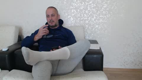 Big Cock  Big Feet online show from February 24, 9:00 am