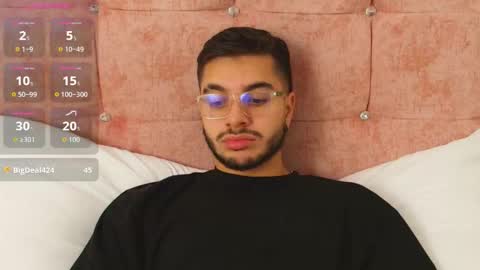 Amadeo Wild online show from November 17, 3:37 pm