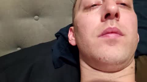 amiliosanchez online show from September 17, 6:47 am