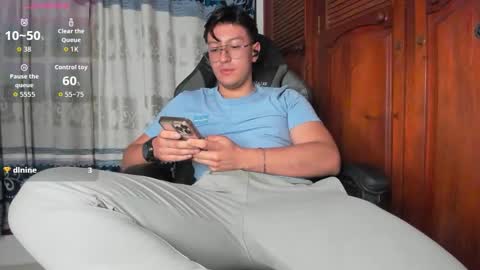 amon__ashford online show from February 11, 2:05 am