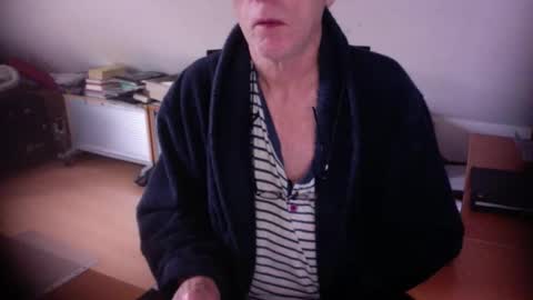 Amor2200 online show from November 28, 10:17 am