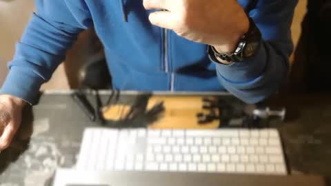 amslave4f online show from April 14, 10:48 am