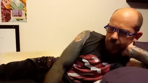 amunrethegod online show from October 5, 7:18 pm