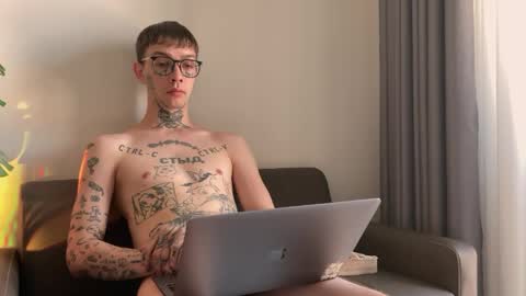 simon online show from April 5, 1:03 am