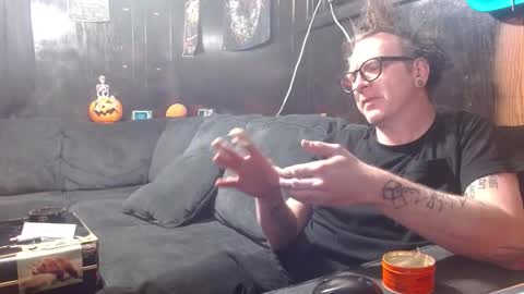 anarchistofnihil online show from February 9, 2:05 am