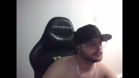 anarchyy1994 online show from March 30, 10:05 am