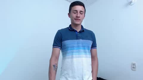 AnddyFetiish online show from January 14, 1:58 am