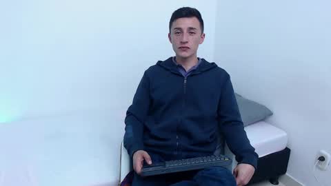 AnddyFetiish online show from January 1, 1:58 am