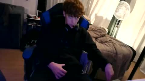 andertwink online show from June 7, 3:57 am