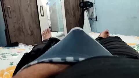 andin187303 online show from February 23, 10:31 pm