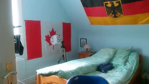 Andre online show from November 28, 11:45 am