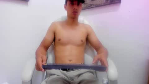 Andre Blow online show from September 9, 1:54 pm