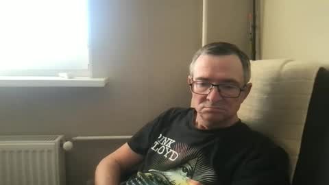 andreass60 online show from November 25, 8:27 am