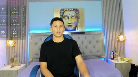 IM ANDRES online show from May 17, 4:09 am
