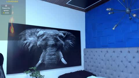 insta andres clark  online show from April 7, 6:08 pm