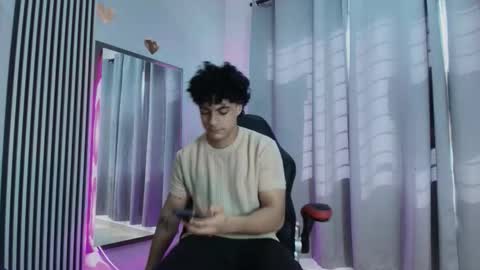 andres_cream online show from November 17, 1:36 pm