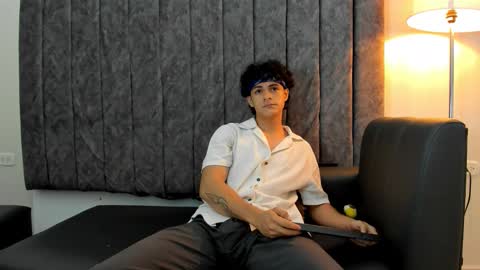 andres_cream online show from September 9, 5:07 am