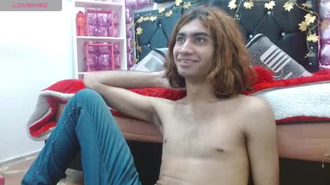 andresdark_07 online show from January 13, 7:51 pm