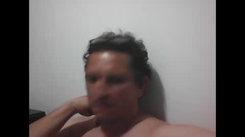 Snapshot of andresfloga chatting on September 15, 3:08 am andresfloga online show from September 15, 3:08 am