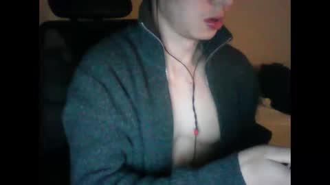 andresse_lat online show from April 24, 5:54 am