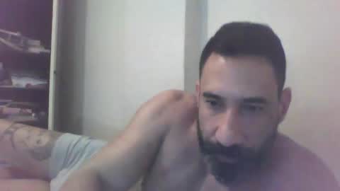 Snapshot of andrevalente99 chatting on February 22, 4:51 am ADONIS online show from February 22, 4:51 am