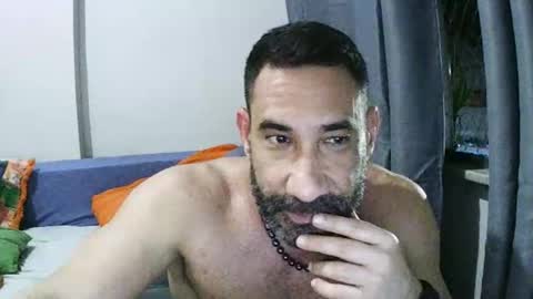 Snapshot of andrevalente99 chatting on September 23, 12:10 am ADONIS online show from September 23, 12:10 am