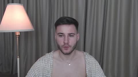 Justin Andrew online show from November 14, 3:24 pm