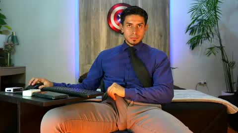 Andrew online show from May 17, 7:27 am