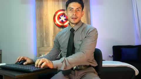 Andrew online show from March 9, 2:50 am