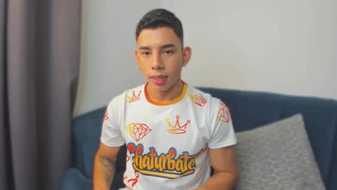 Andrew M. online show from March 28, 10:54 pm