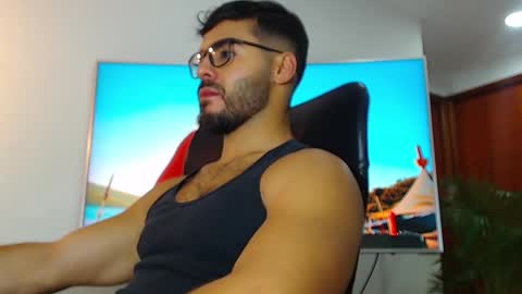 ANDREW WEST online show from January 13, 11:49 pm