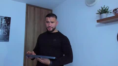 Snapshot of andrewdiaz_ chatting on September 20, 9:48 pm Andrew Diaz online show from September 20, 9:48 pm