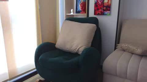 Andrew online show from October 9, 3:50 pm