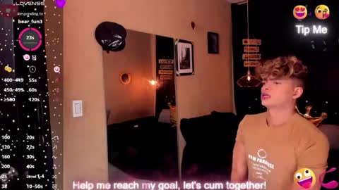      online show from April 27, 8:25 pm