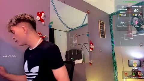      online show from December 18, 11:45 am