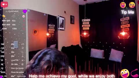      online show from October 3, 6:57 pm